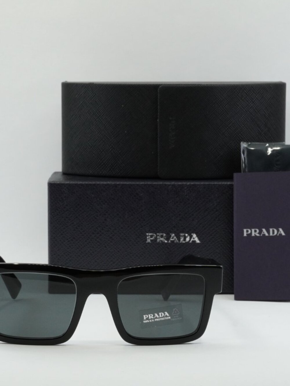 Prada PR19WS 1AB5S0 Rectangle Sunglasses – Black\Grey - Picture 2 of 10
